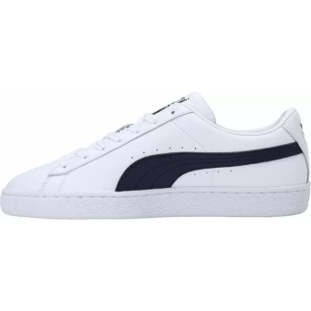 أحذية رياضية